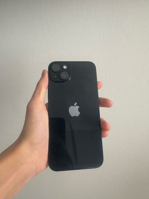 Продам iPhone 14 Plus, черного цвета