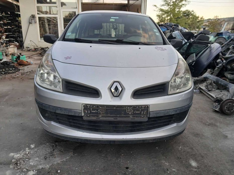 Рено Клио 1.5 dci 2006 г на части
