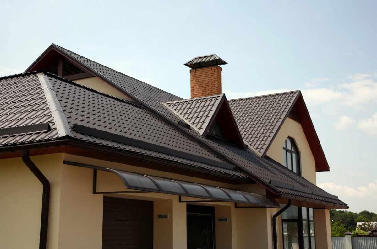Montaj Tigla metalica acoperisuri mansardari