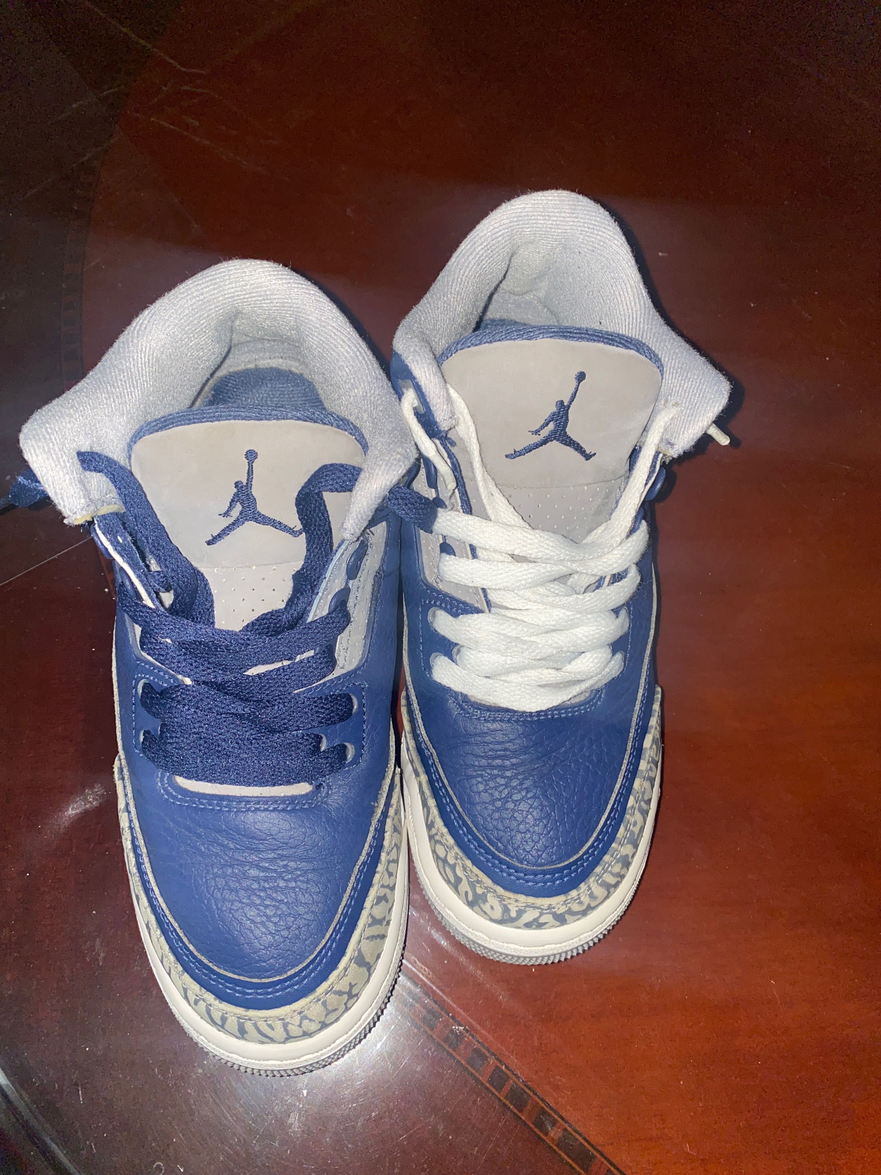 Jordan 3 retro marime 37,5