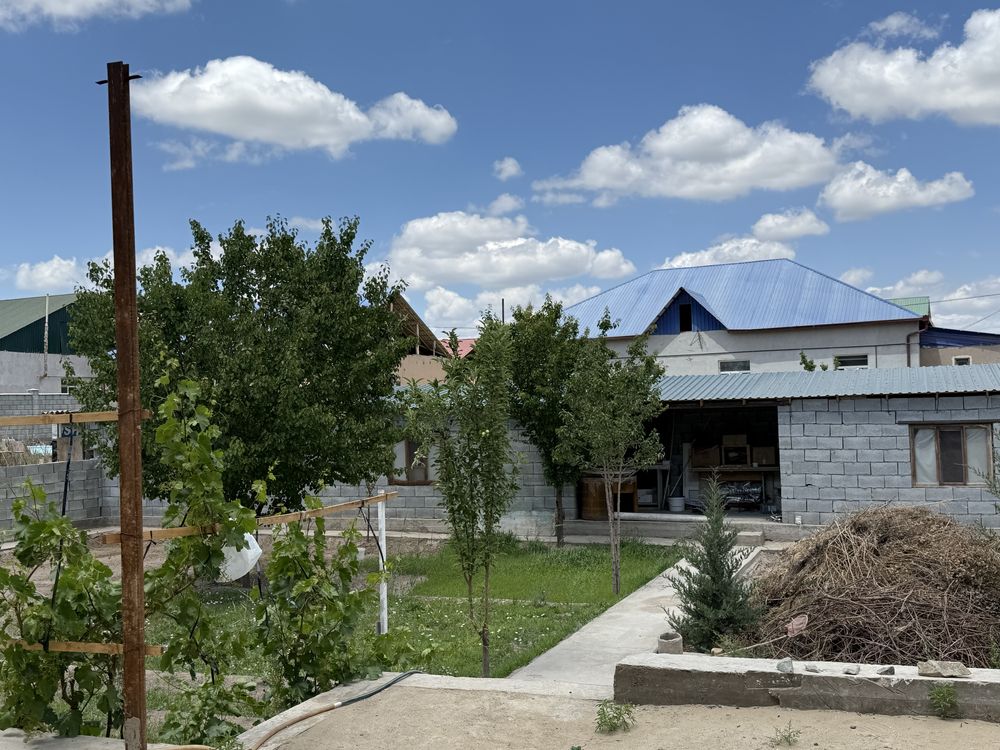 Продается жилой домСРОЧНО, 6 соток адрес Ханторе арзан беремен