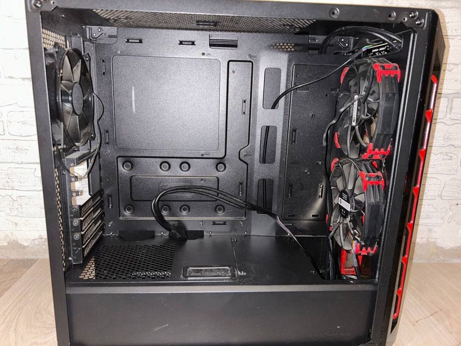 корпус для компьютера