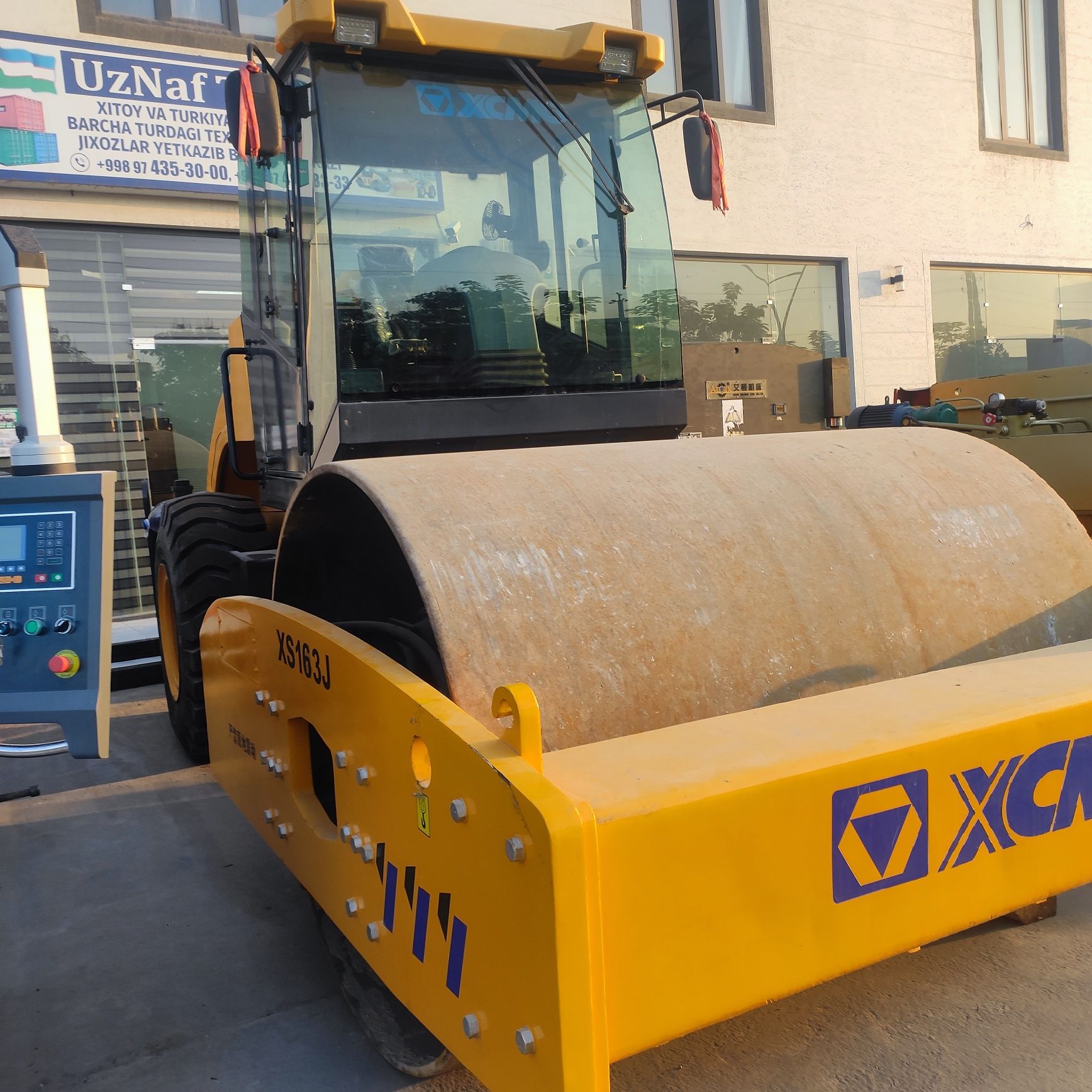 виброкаток XCMG 20 tonna