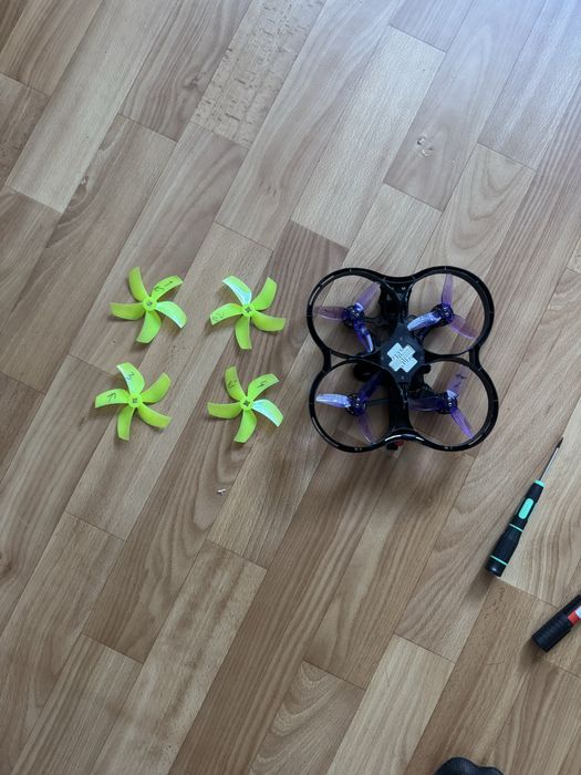 Fpv dron pavo30 hd caddx vista dji v2 tx12