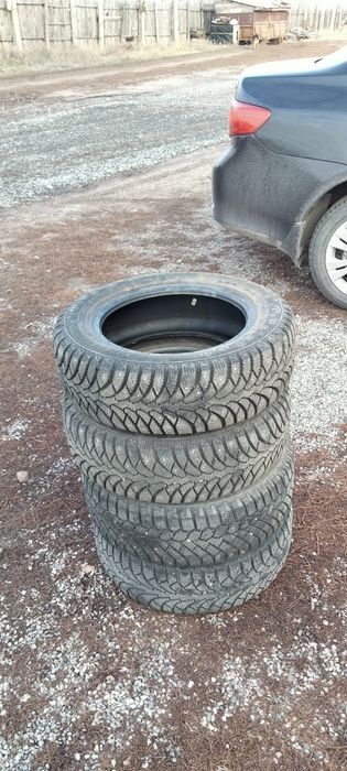 Продам резины зимние 185/60 R14
