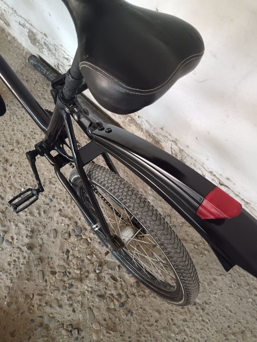 Rasiski kama sotiladi yangi