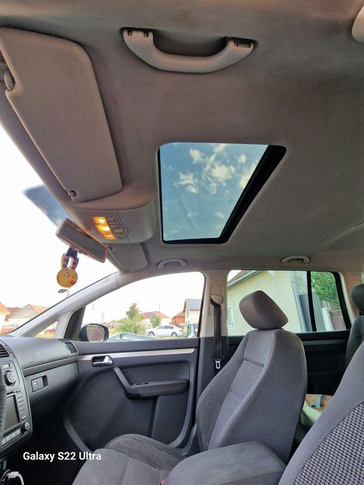 Volkswagen Touran 2.0 TDI - DSG Automată - Schimb