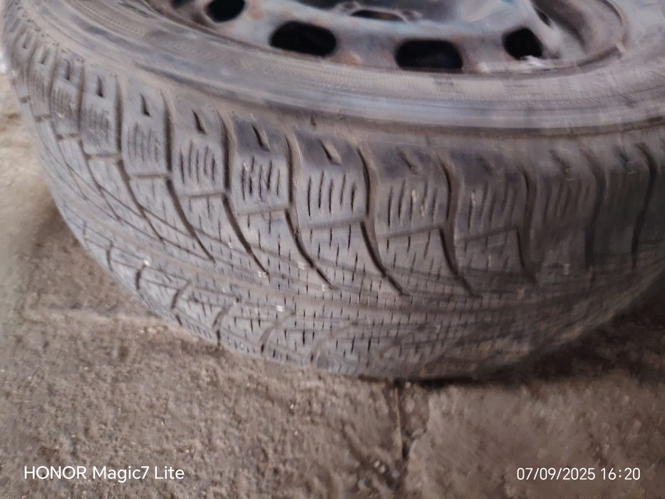 Джанти с гуми 15 ки