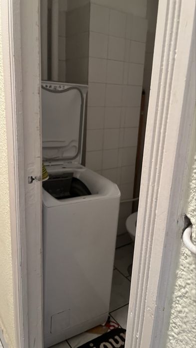 Inchiriez garsoniera