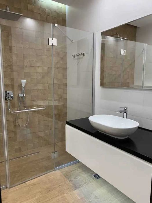 Дава се под наем Двустаен апартамент в София, Зона Б-18 - 68 кв.м за 484.5 € - Снимка #2