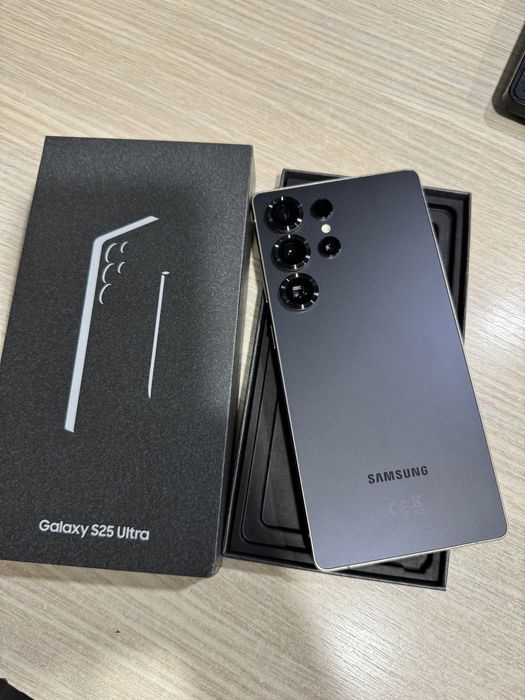 Samsung S25 Ultra, 12GB RAM, 256GB, 5G, Titanium Black, Impecabil!!!
