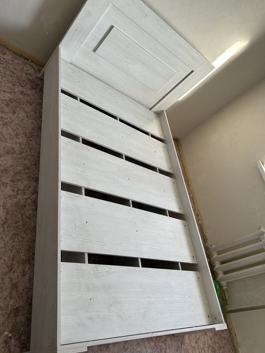 Продам кровать 120*200