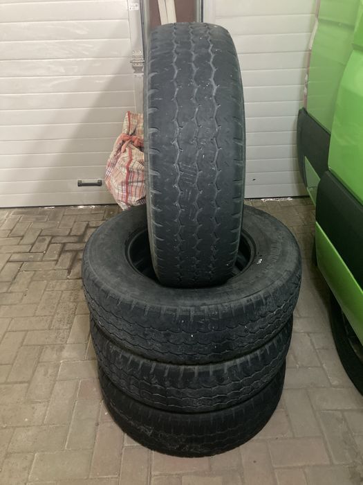 Продам баллоны 225/75/16С