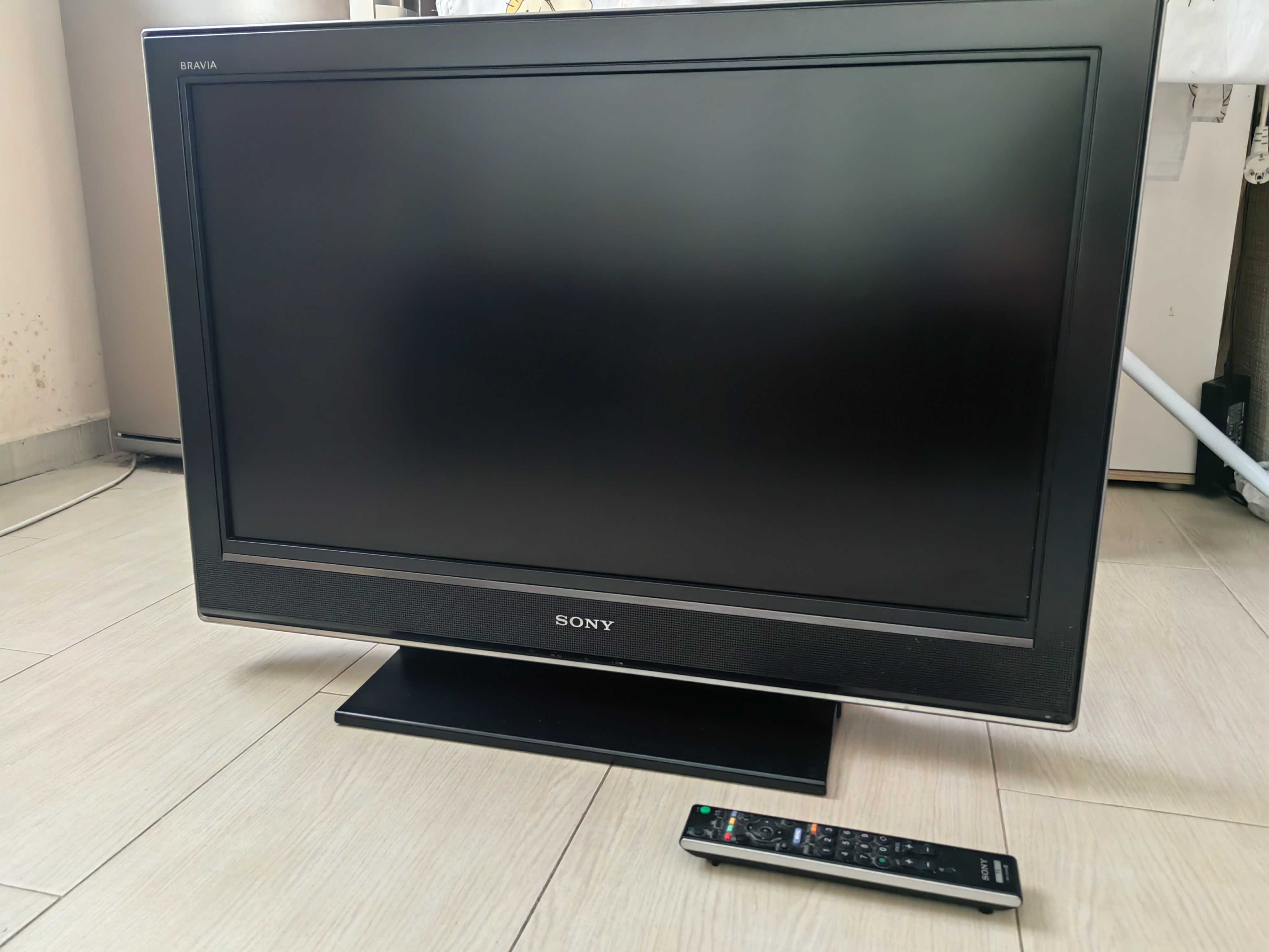 Неработещ 32" SONY Bravia KDL 32D3000 LCD телевизор