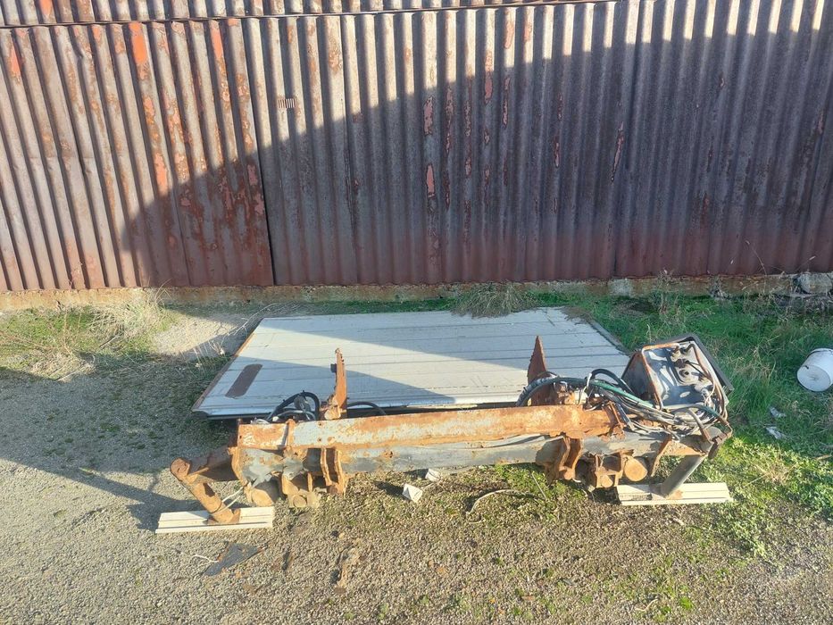 Падащ борд за камион , микробус