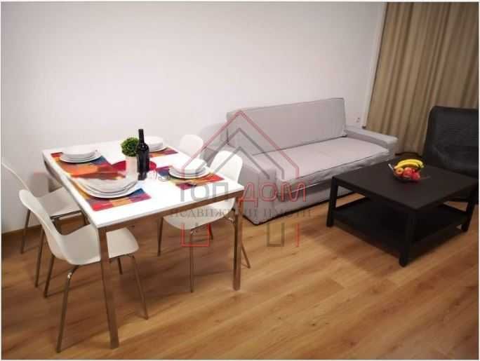 Дава се под наем Двустаен апартамент в Варна, Левски - 70 кв.м за 600 € - Снимка #2