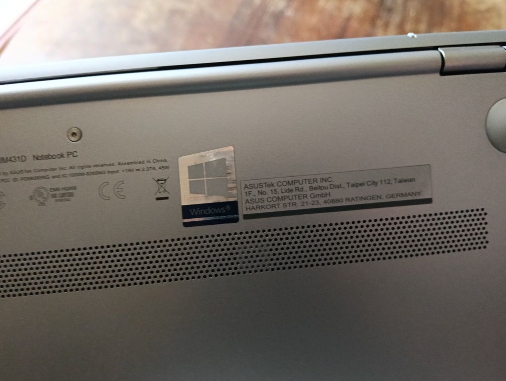 Asus Zenbook 14 запазен