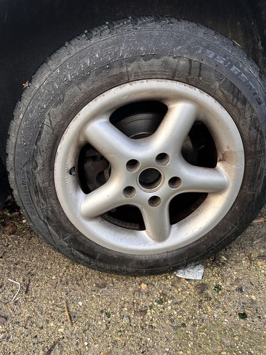 Джанти 15 5х112 с две зимни гуми