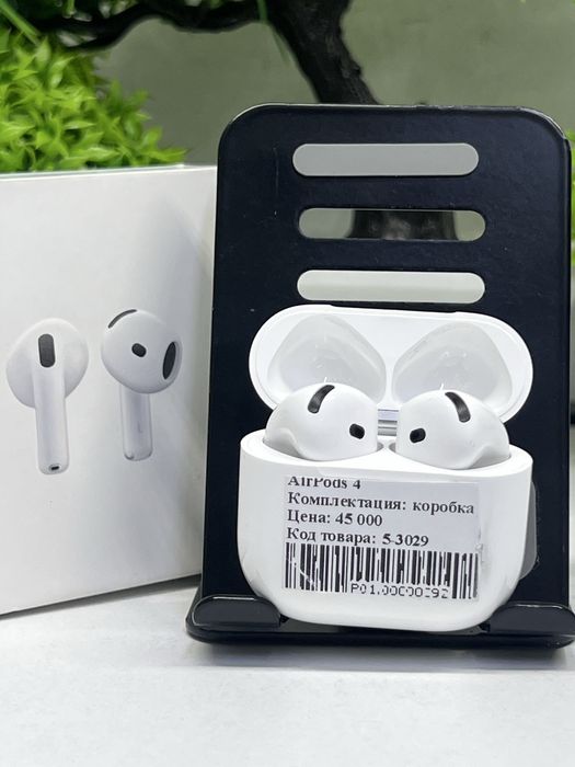 AirPods 4 Series