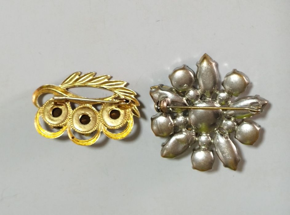 Броши. Новые. Продам