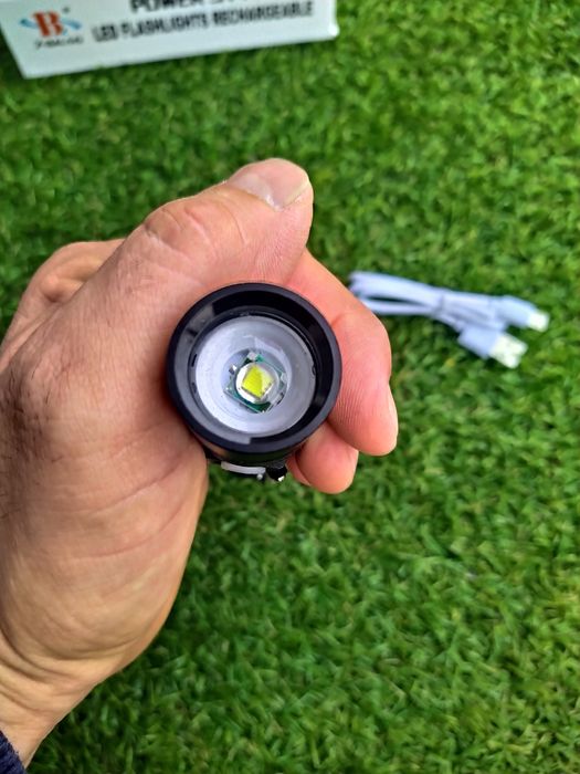 Lanterna cu lupa Powerlight T6 incarcare prin cablu USB Cu Acumulator