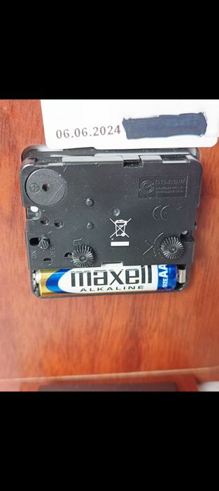 Ceas quartz de masă/șemineu cu ramă din argint,nu automatic-nou,cutie