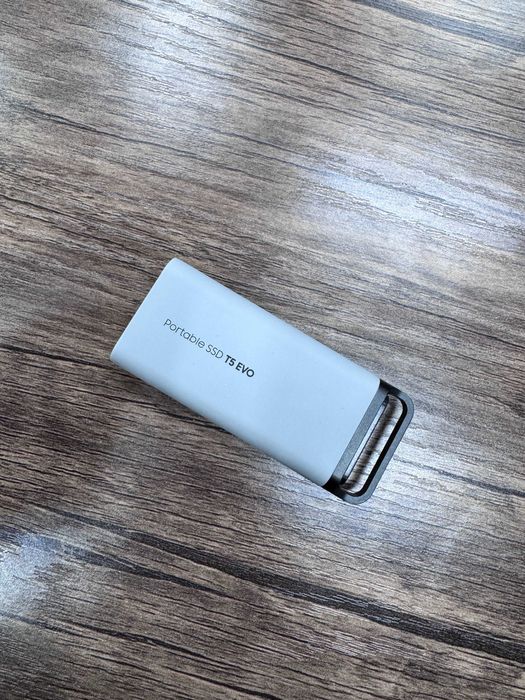 Внешний накопитель SSD 2Tb Samsung T5 EVO