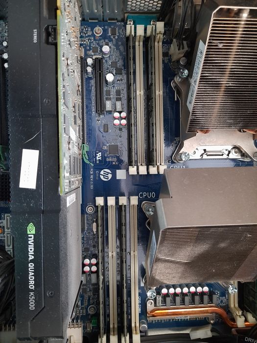 HP Z820 работна станция