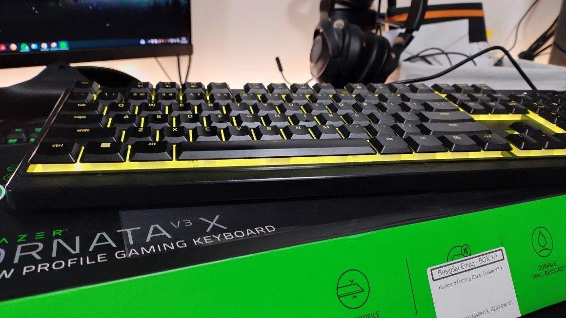 tastatura gaming razer ornata v3 X