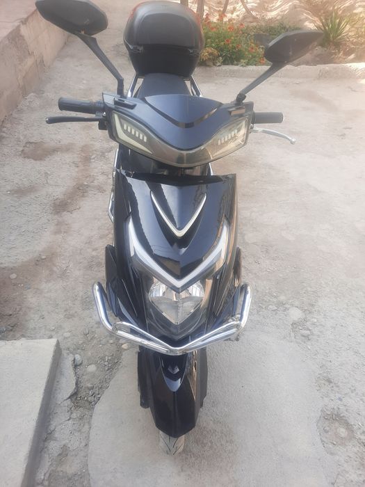 Сукутер сотилади