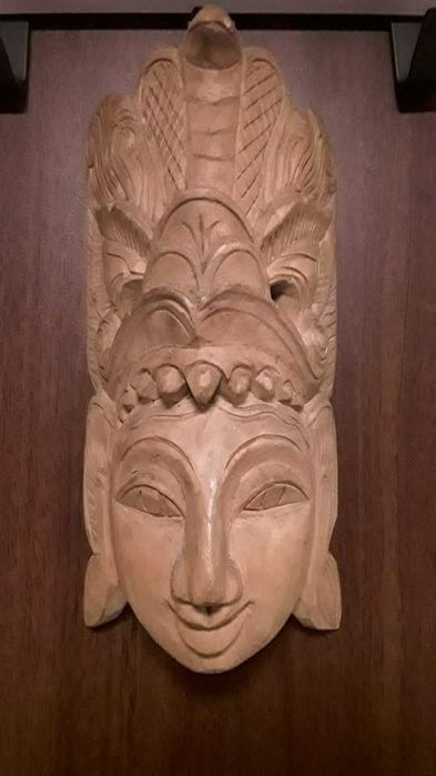 masti  tribale,africane, din lemn , sculptate si pictate manual