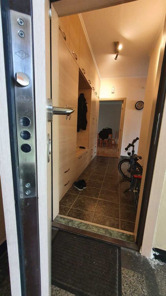 Продава се Двустаен апартамент в Пазарджик, Запад - 65 кв.м за 1077 €/кв.м - Снимка #3