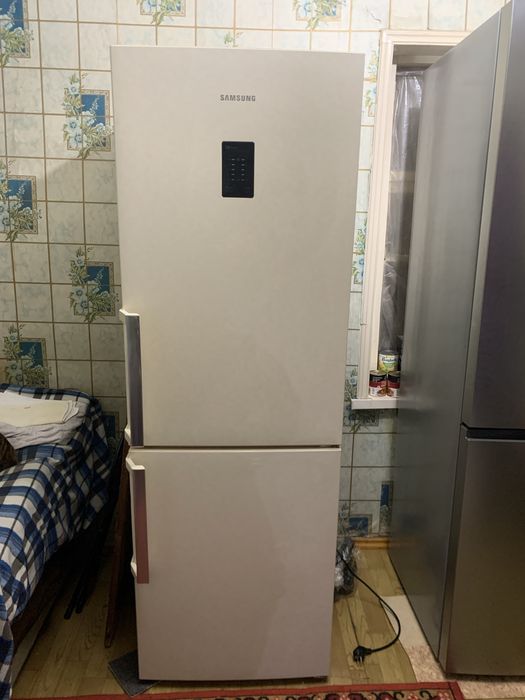 Холодильник самсунг