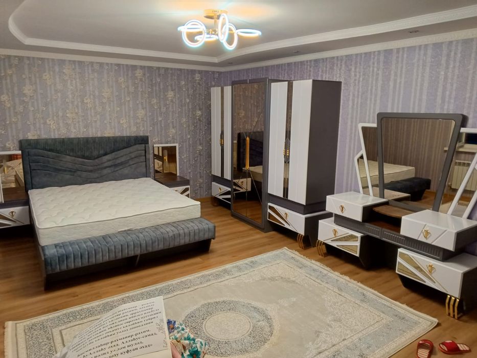 Спальный гарнитур Elegant Sultan