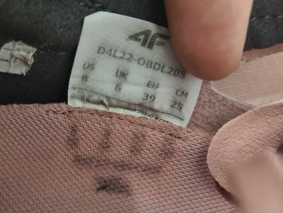 Adidasi 4F marimea 39