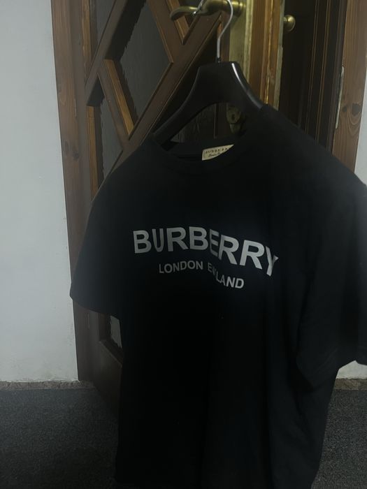 Vand tricou Burberry