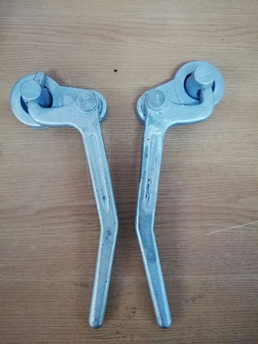 INCUIETORI OBLOANE  CAMION