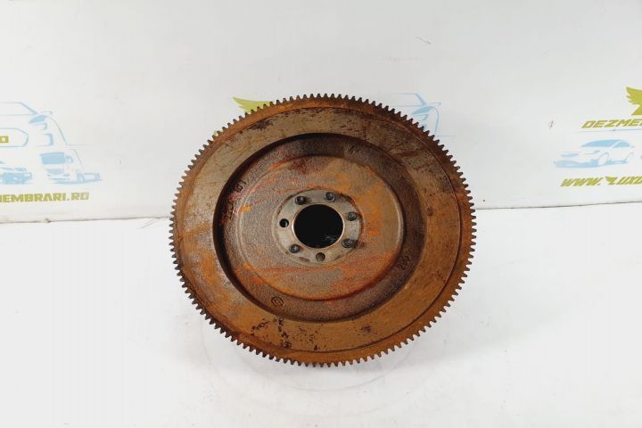 Volanta 1.5 dci k9k 301010717r Dacia Logan 2 seria