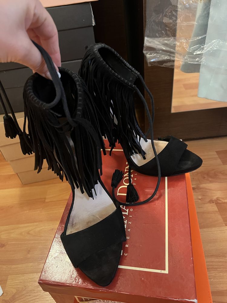 Sandale franjuri negre zara 37