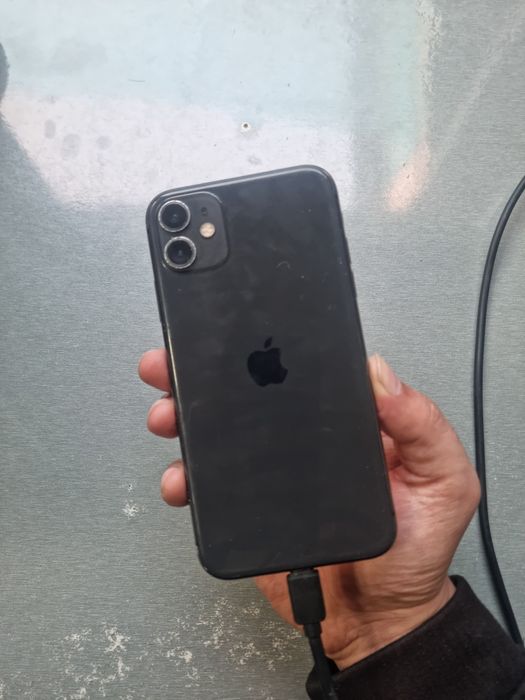 iPhone 11 (Black 128GB) Imei Bor iCloud Tozza Sotiladi. Malumot Pasda