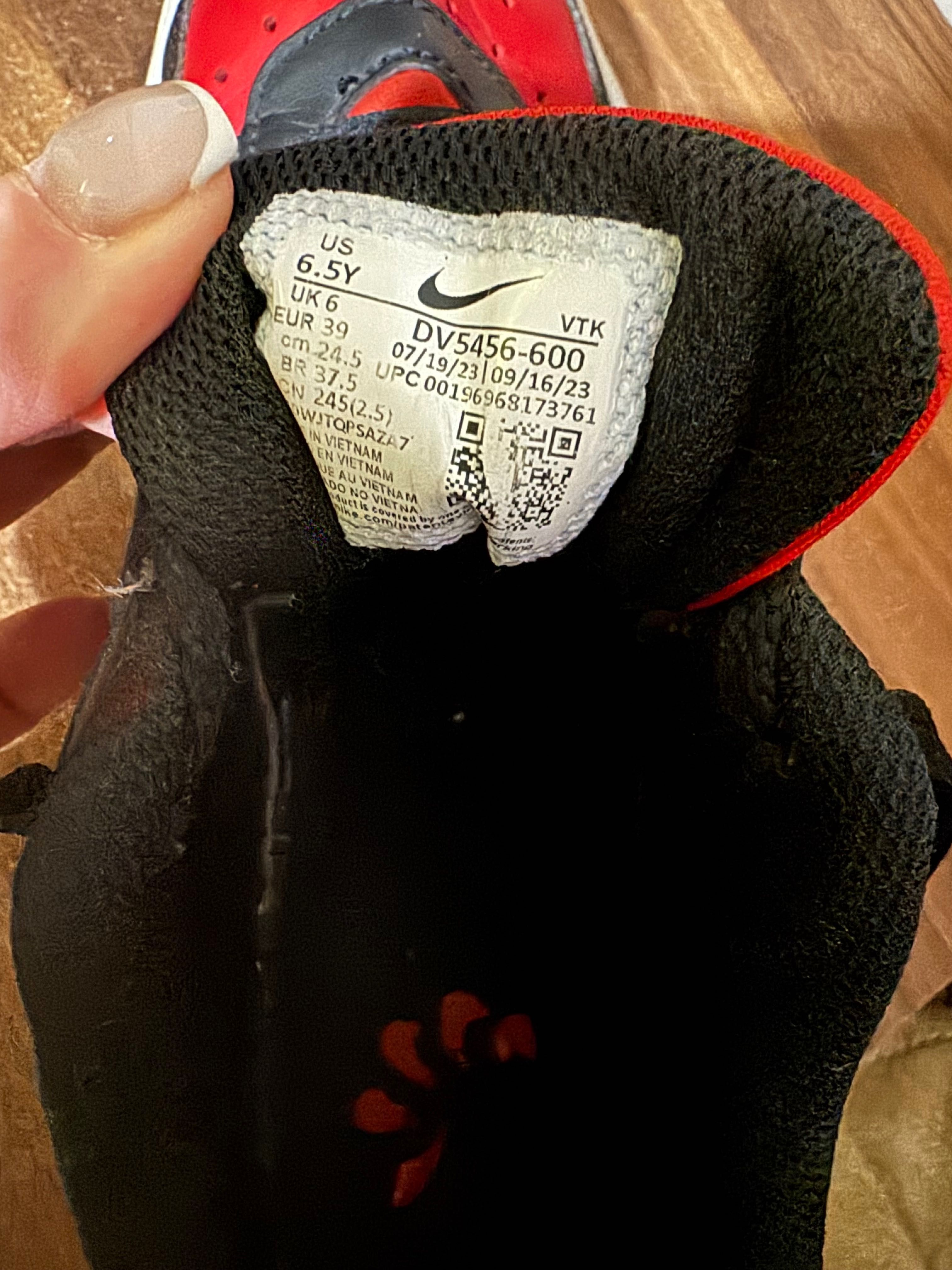 Маратонки nike 39 номер, 24,5 см