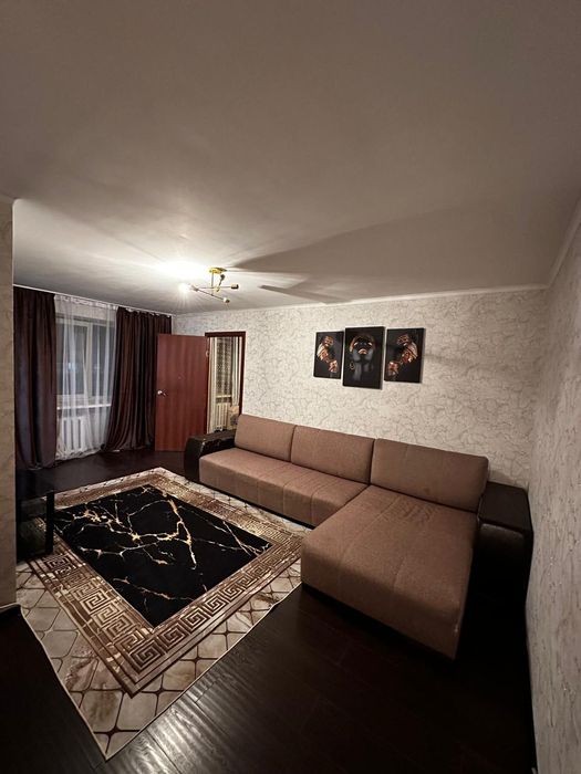 Сдам 2х посуточно Kaspi Red.