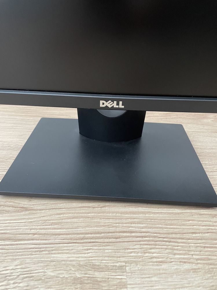 Монитор Dell E2418HN