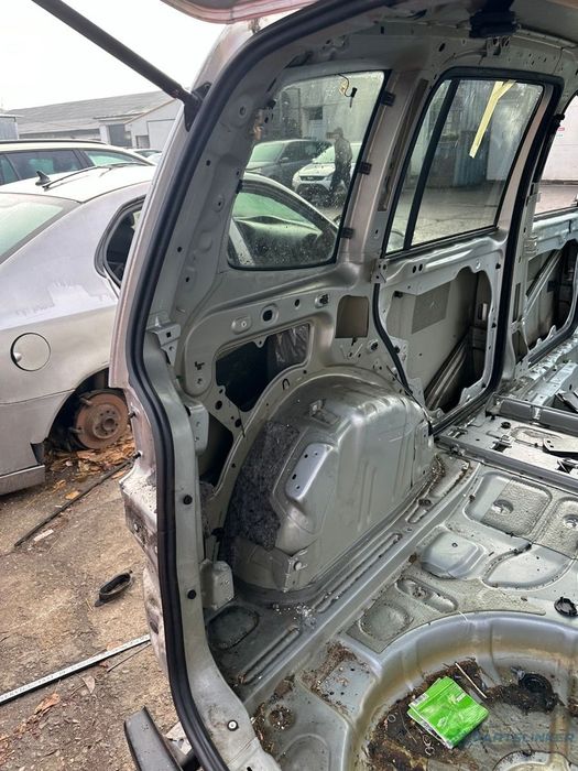 Panou spate VOLKSWAGEN TOURAN 1T3 2010 - 2015 TDI CFHC