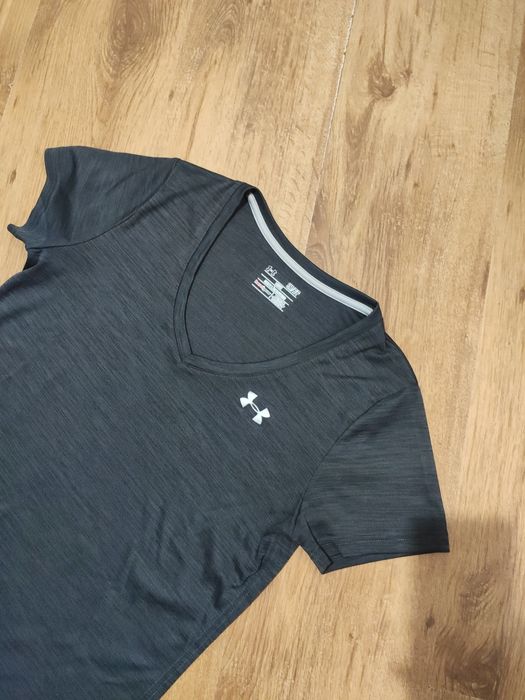 Tricou dama Under Armour mărimea S
