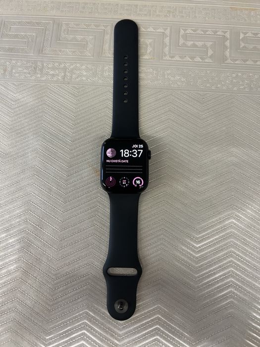 Vand Apple Watch seria 9 45mm GPS