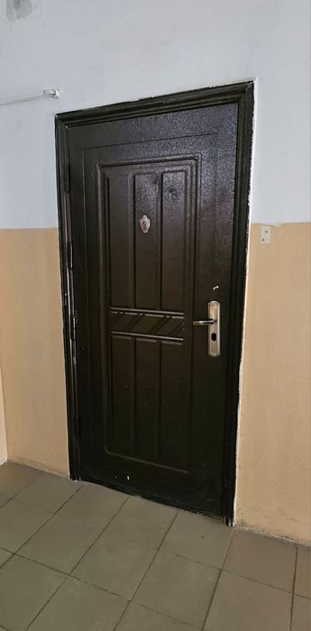 Продам входной двер