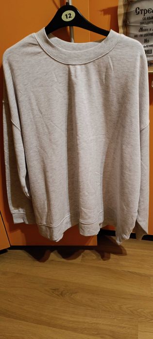 Ватирана блуза,светло сива,голям номер