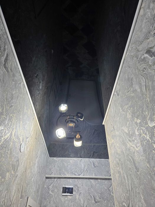 Xonsaroy domidan 1 xonali evro remont kvartira odam yashamagan.