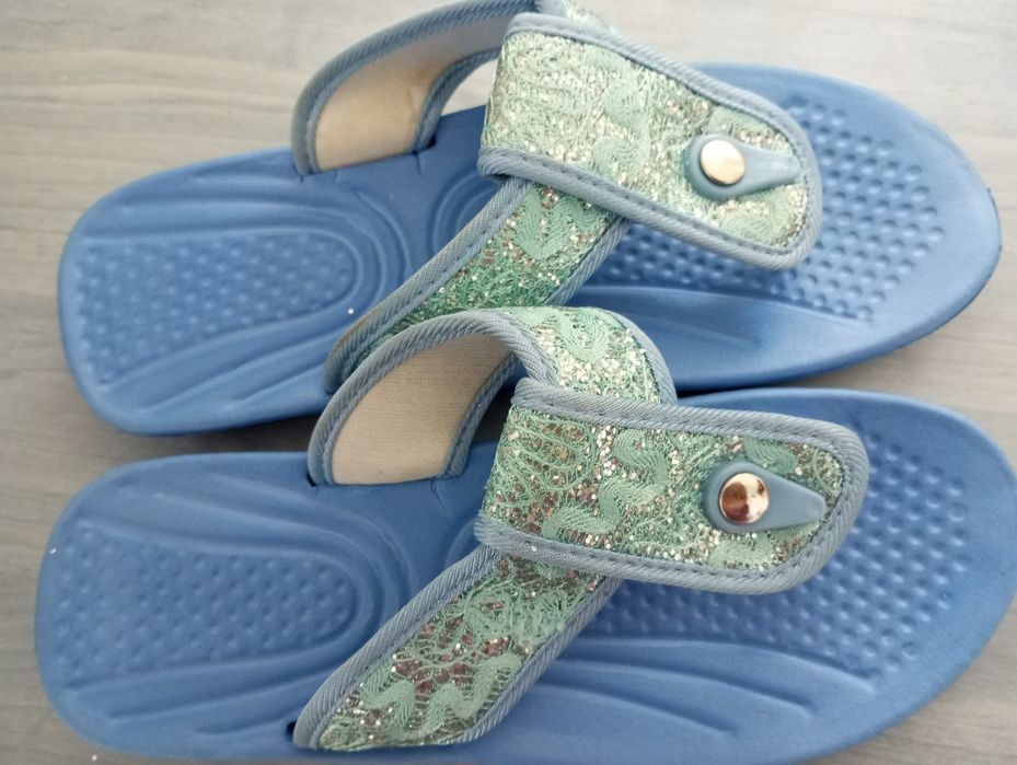 Papuci de damă noi, albaștri, mărimea 38
